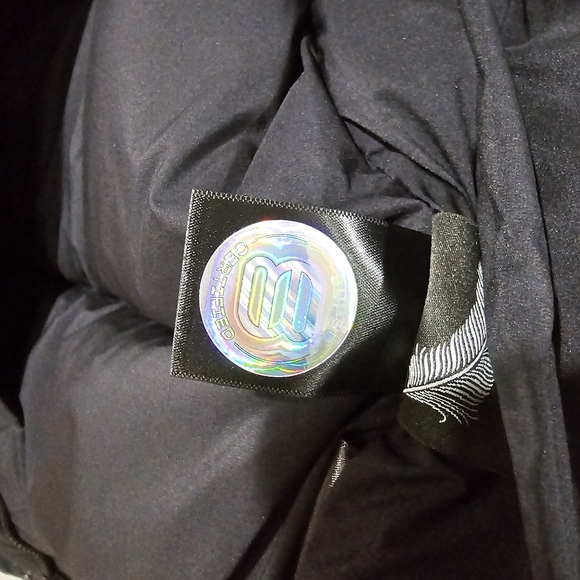 Aritzia The Super Puff Mens Vest - Picture 14 of 16